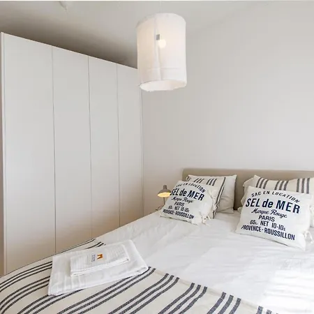 Modern & Charming Alges By Gt House Appartamento *