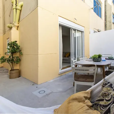 Modern & Charming Alges By Gt House Apartamento *